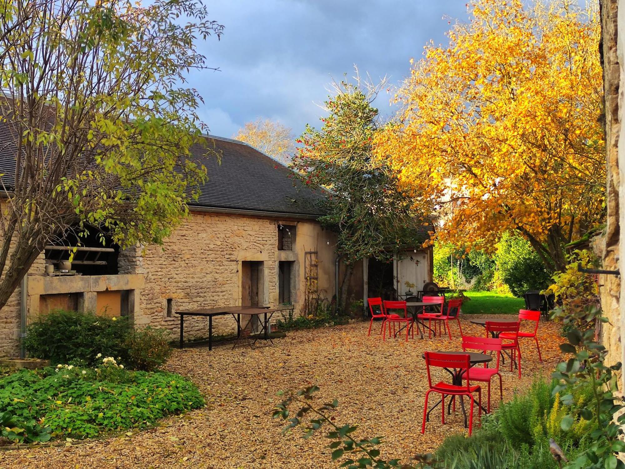 Le 14 Faubourg Bed and Breakfast Beaune  Eksteriør billede